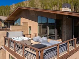Alpine Escape | Hot Tub + Hiking + Views