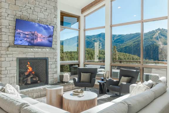 Alpine Escape | Hot Tub + Hiking + Views